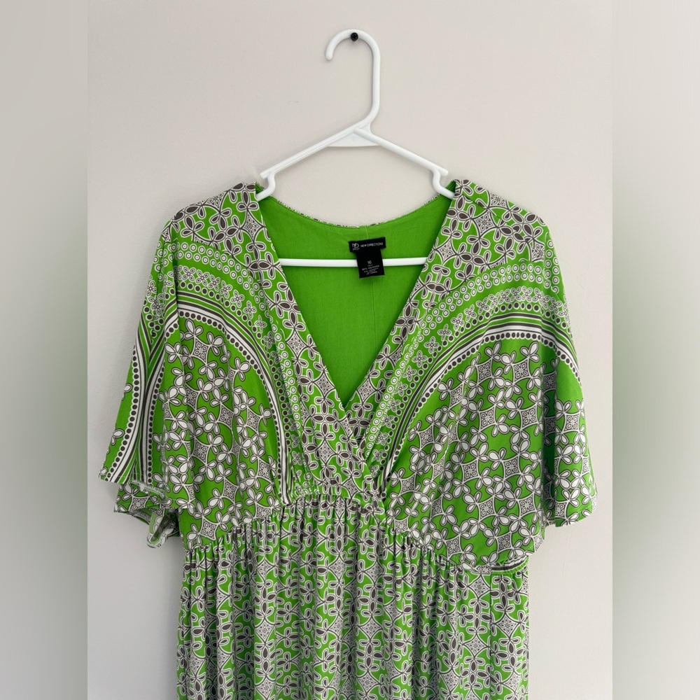 New Directions - Dress - Picture 2 of 4